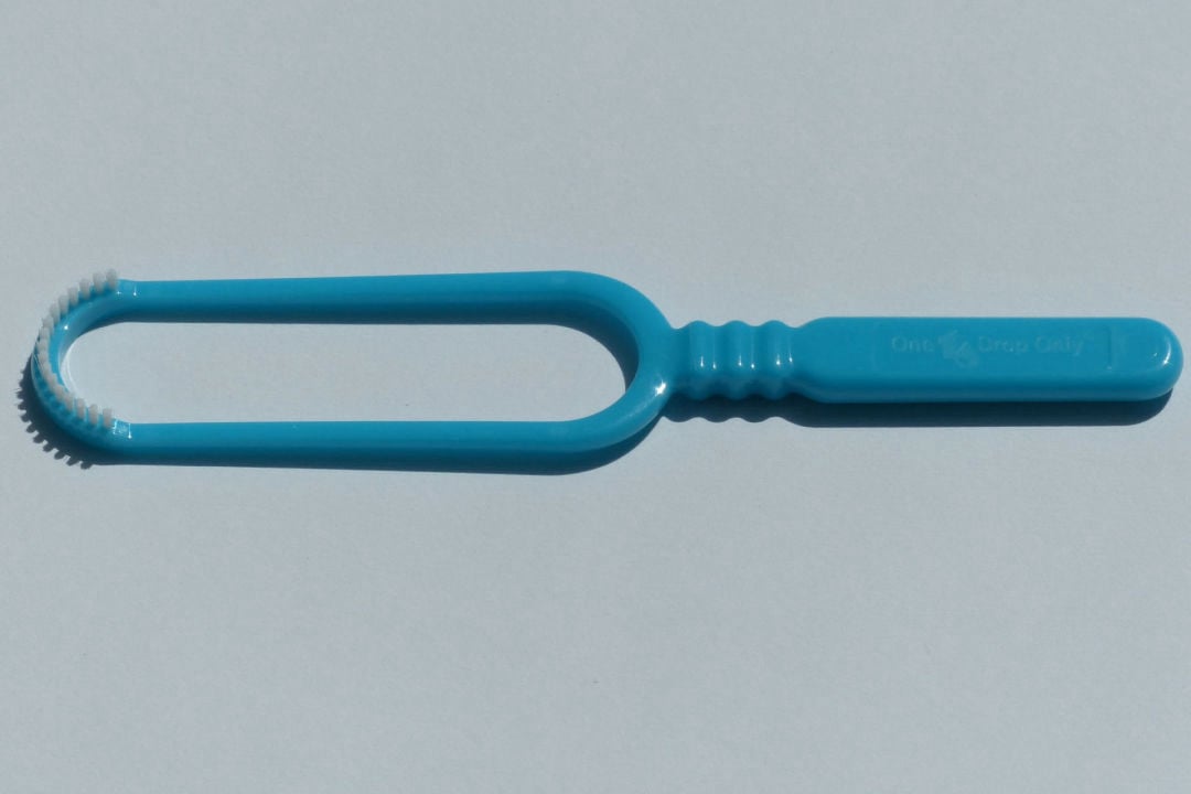 Dil Fırçası | Medikament Ağız ve Diş Sağlığı Polikliniği